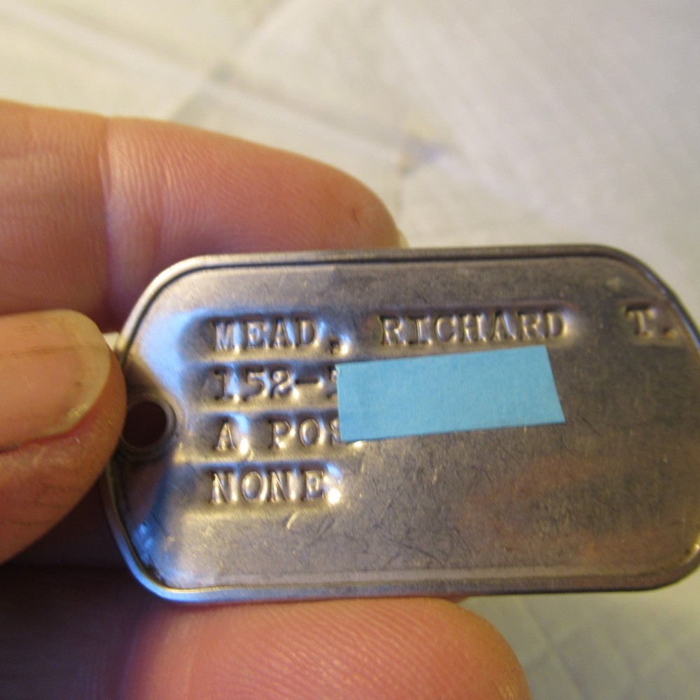 VINTAGE US MILITARY SINGLE DOG TAG RICHARD MEAD