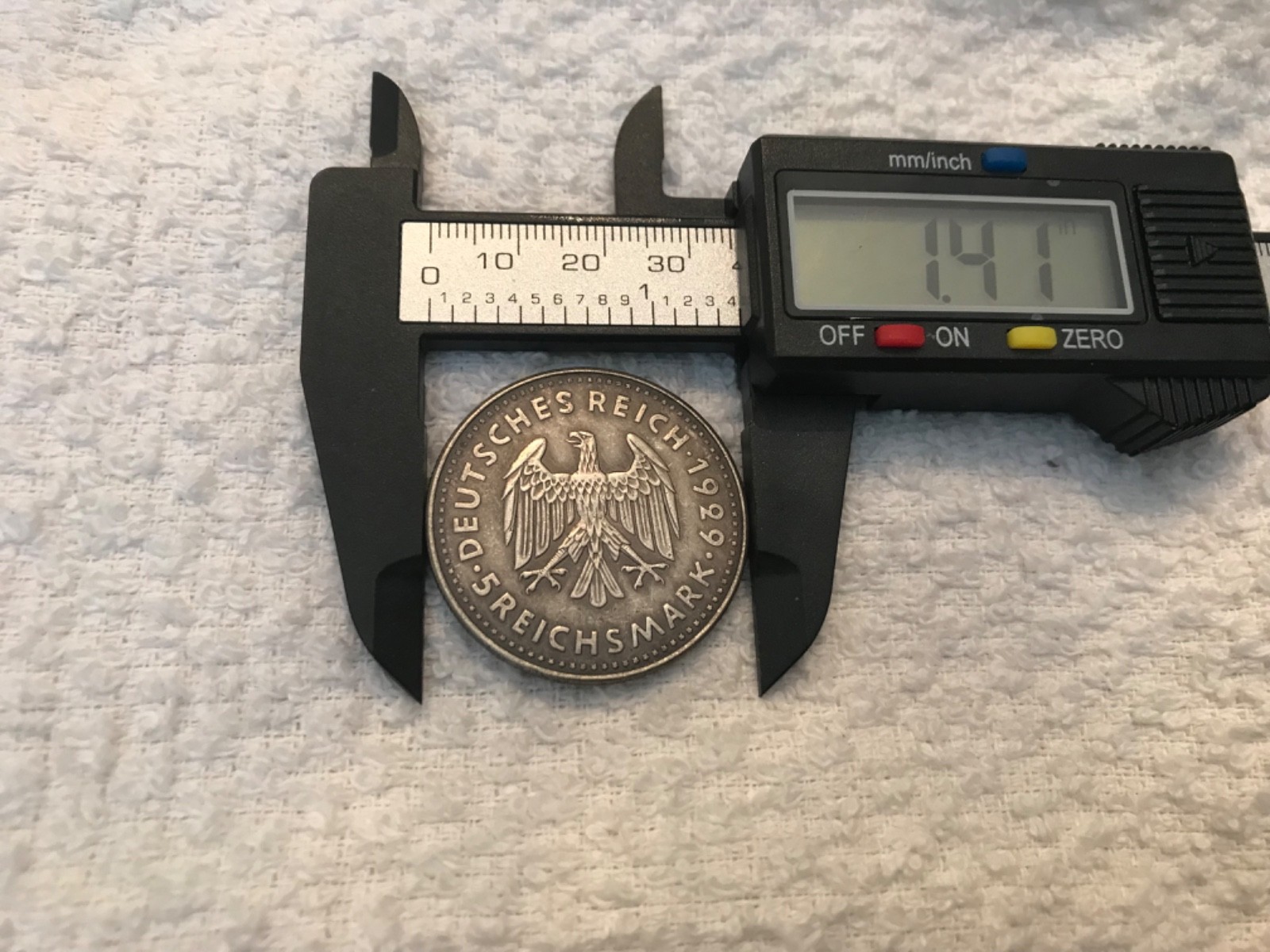 GERMAN ZEPPELIN AIRSHIP 1929 FIVE REICHSMARK COMMEMORATIVE COIN