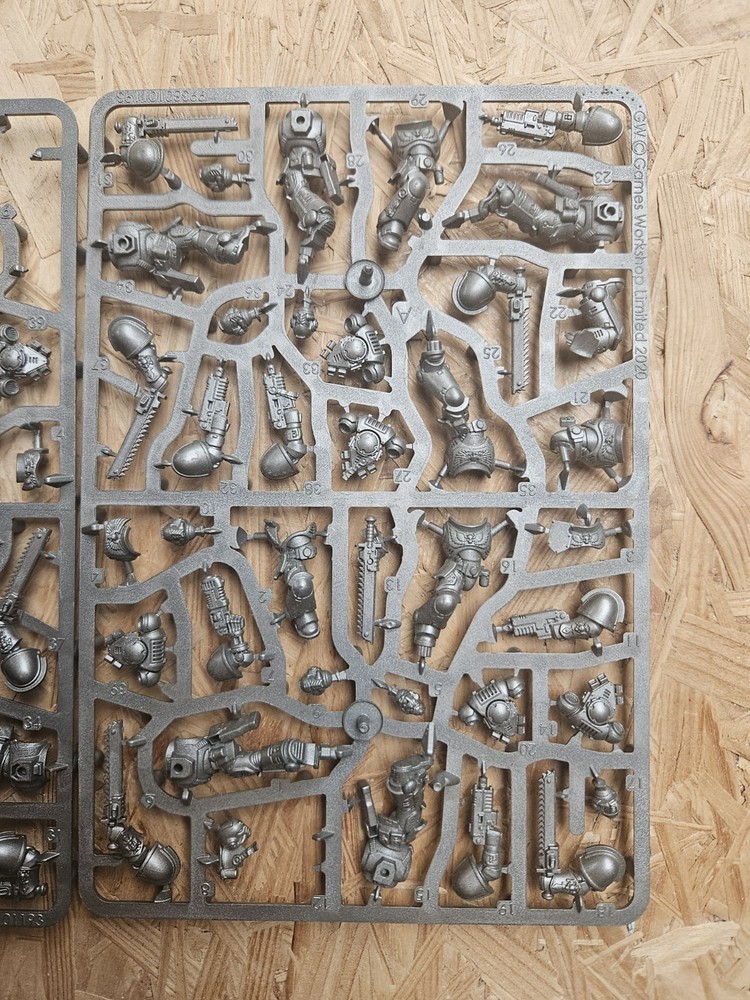 Warhammer 40k Indomitus Primaris Assault Intercessor Spures INCOMPLETE