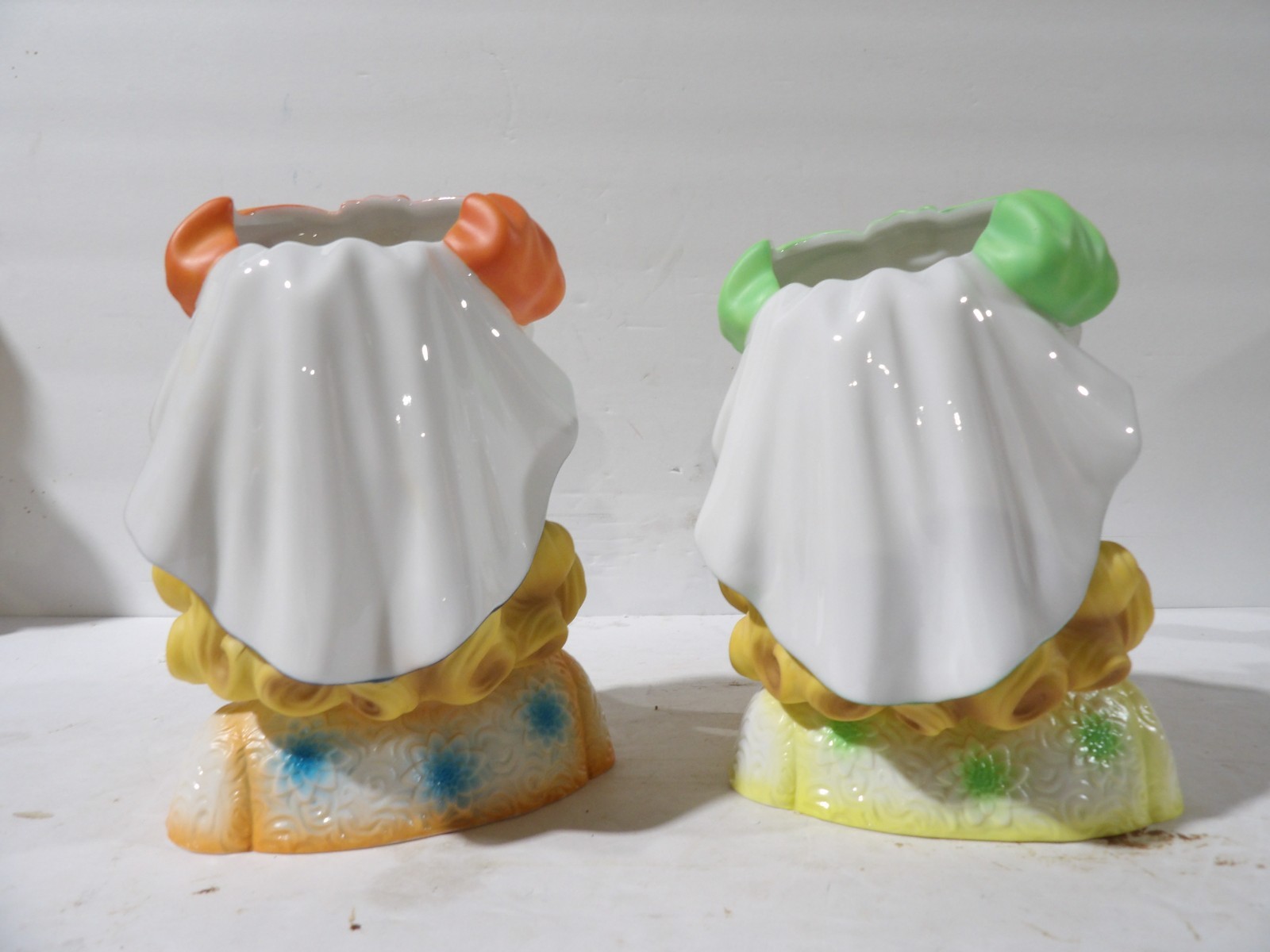 7 Inch 2009 Convention Head Vase's Orange & Green Ribbon Great Vase's 2 Total