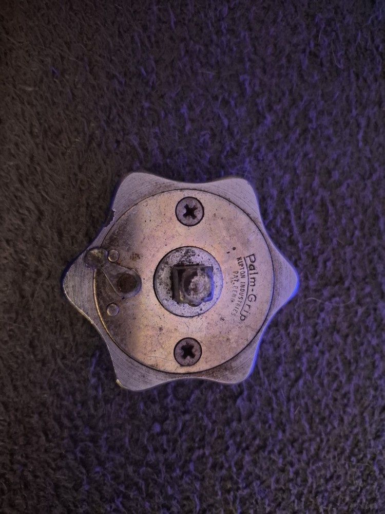 Kipton Industries Palm Grip 3/8" Drive