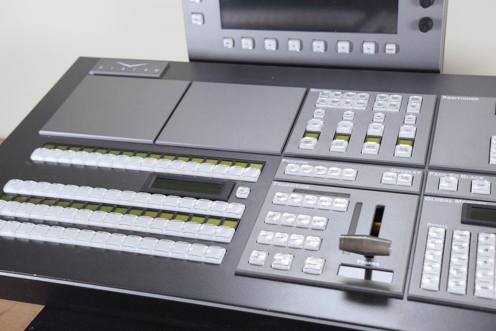 Ross Vision QMD 1 M/E Video Switcher w/ Vision 1 Panel CG00SAA