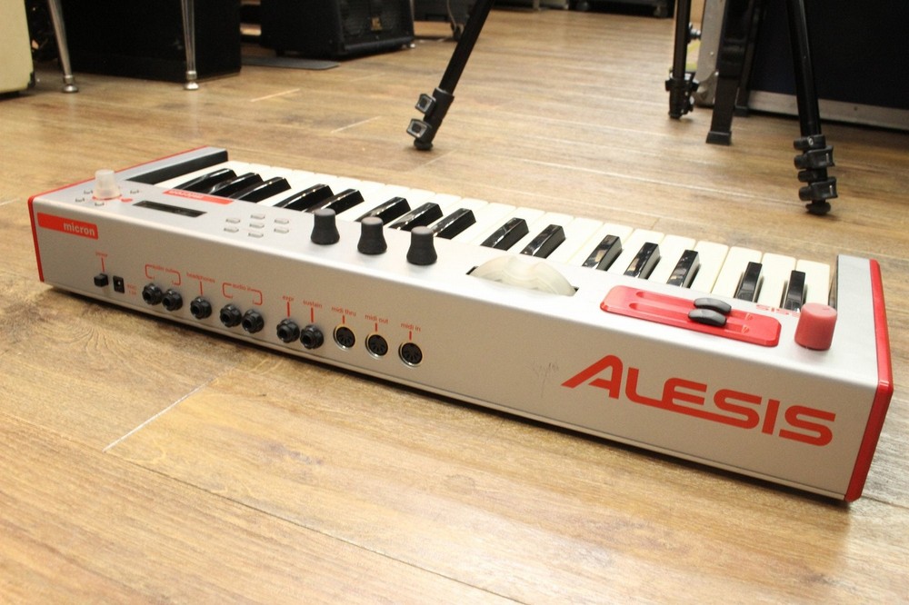 ALESIS Micron [A10911088722980]