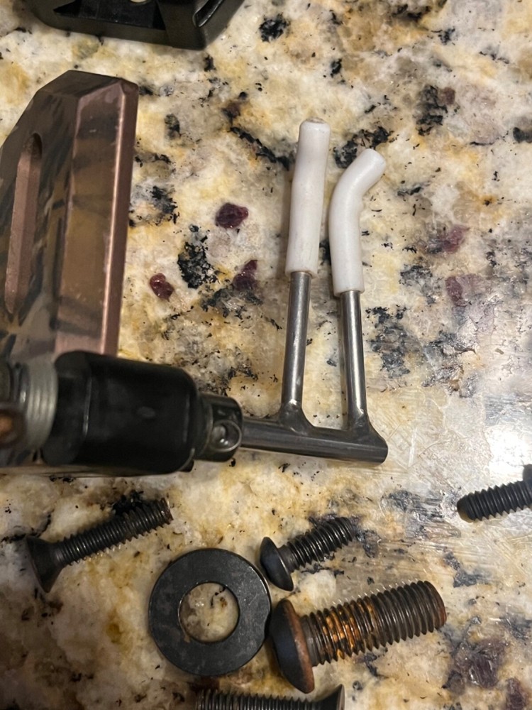 Vintage bow rest, stabalizer and quiver attach, broad head inserts