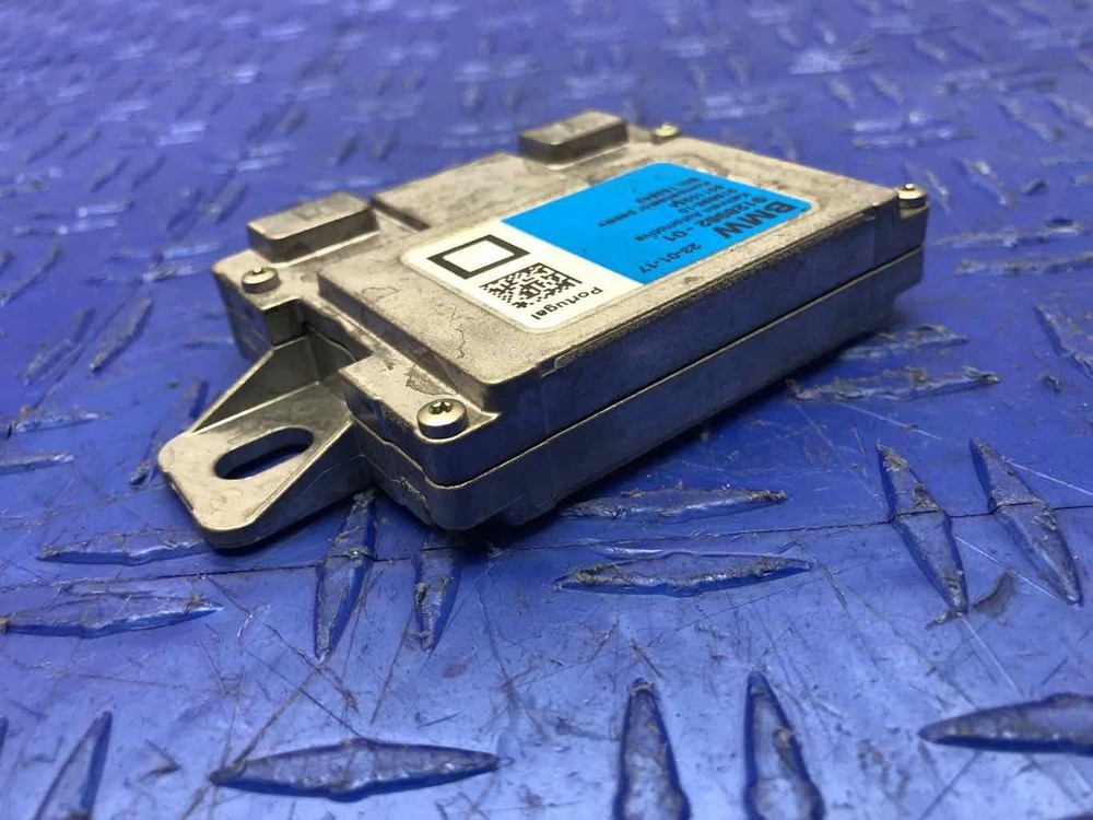 2017 - 2019 BMW 740E G12 WIRELESS CHARING COMPENSATOR CONTROL MODULE 84109128982