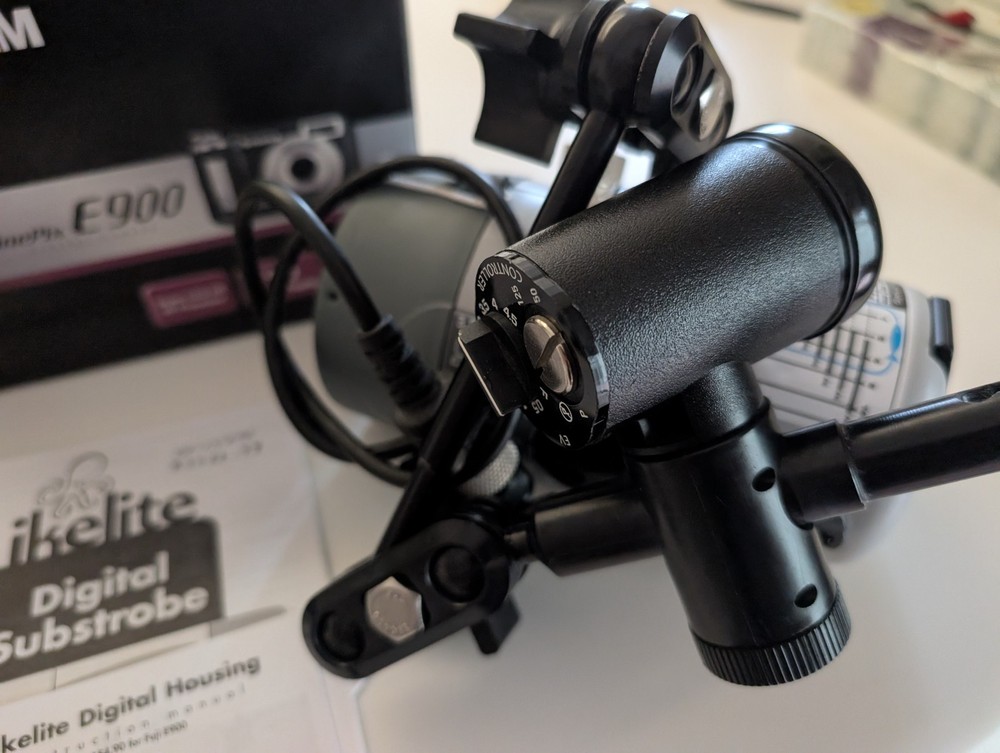 Dive Camera (Fujifilm camera, digital housing, and substrobe)