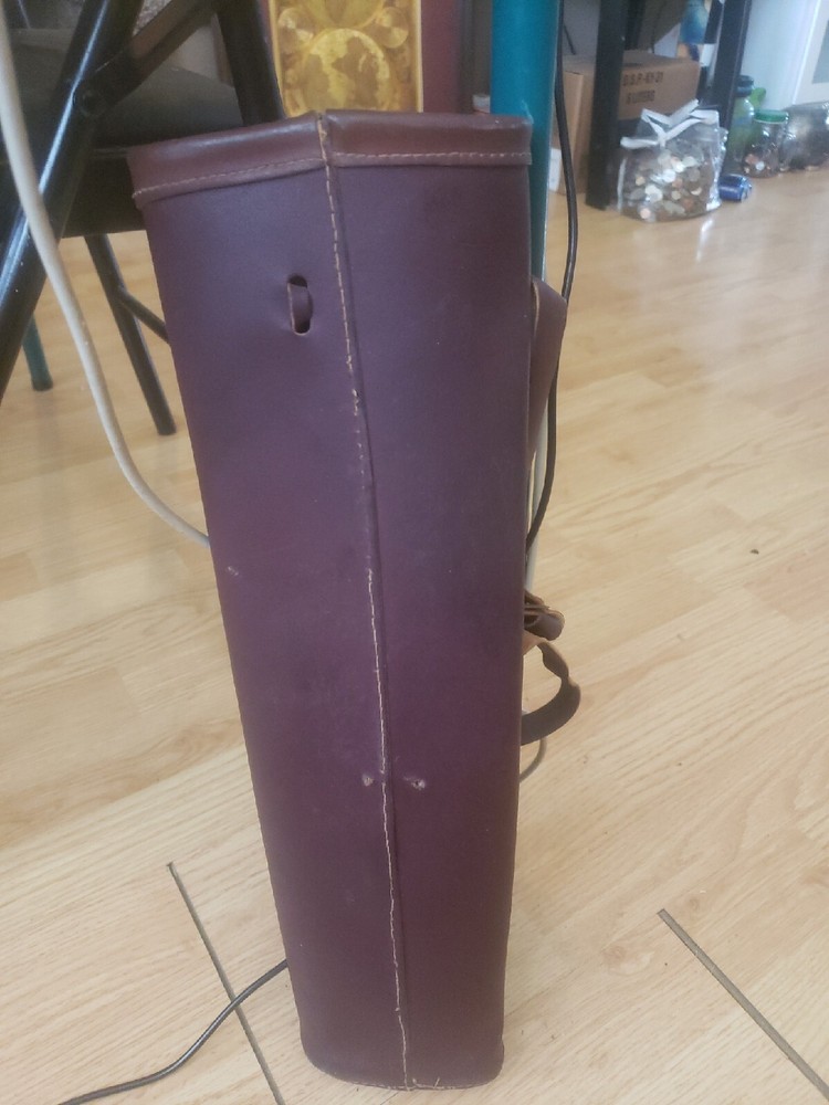 Vintage Lee Leather Quiver Thigh