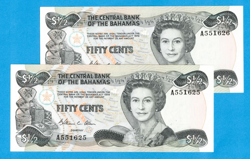 Bahamas 1974 $1/2 Half Dollar Note P#42a - Two Notes Consecutive AU+