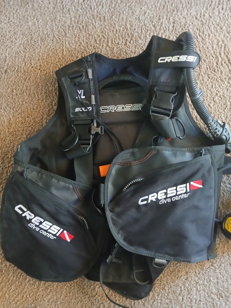 Cressi Complete dive set XL BCD and octopus