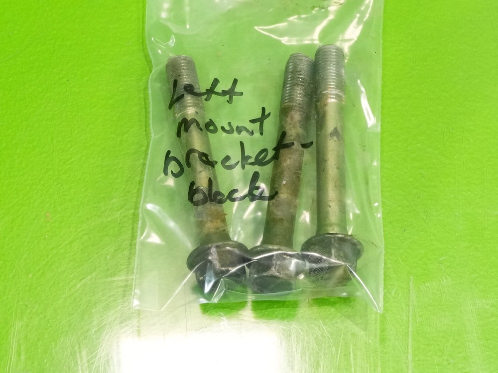 02-06 RSX OEM engine motor driver left mount bracket - block bolts SET
