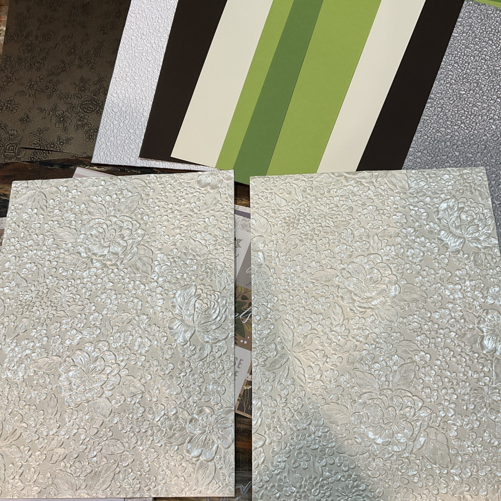 simon says stamps Kind Flowers Stamp And Craft Kit NIP