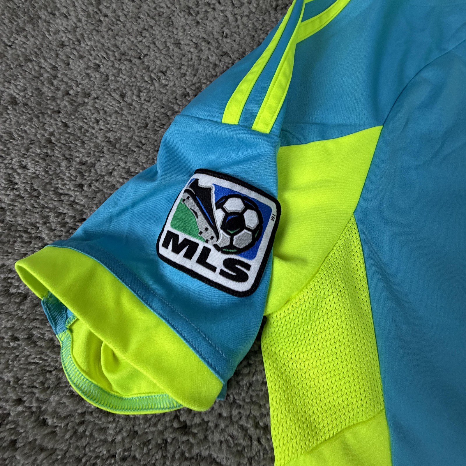 Seattle Sounders FC Jersey Mens Large 2012/2013 Clint Dempsey #2 Adidas