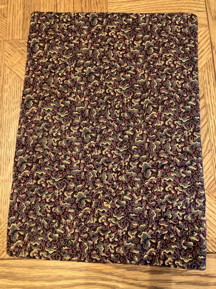 Primitive American Quilt Patchwork Hand Embroidered Mini Wall Hanging