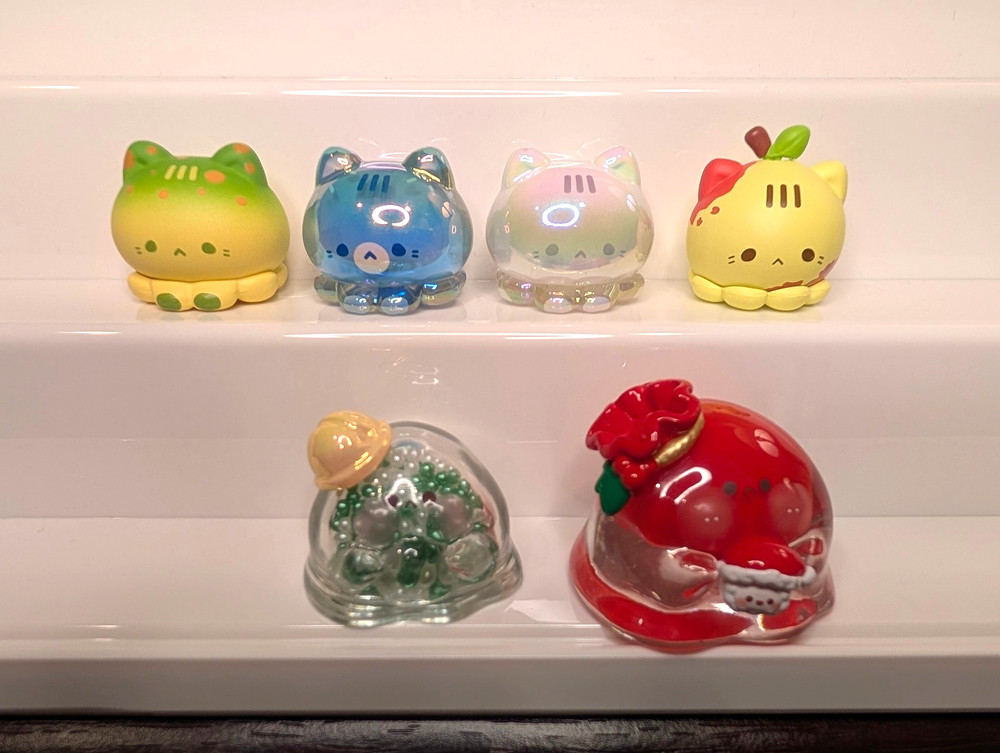 OCTOCAT and BUBBLE EGGS Assorted Mini Beans - Bundle Shipping -- US Seller