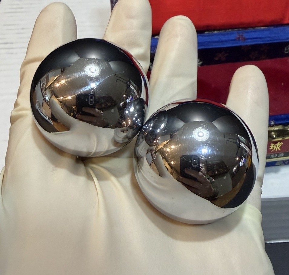 Vintage Chinese Baoding Shouxing Stress Relief Ringing Iron Chime Balls