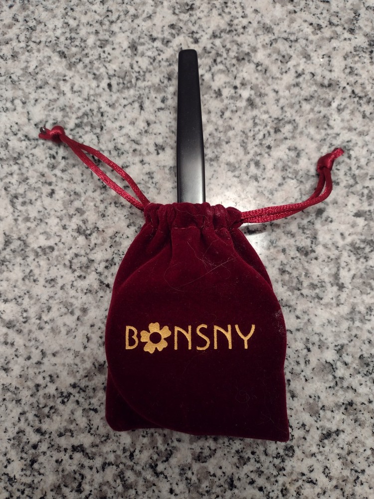 Magnifying Glass & Bag. 2 Styles Available. READ DESCRIPTION.