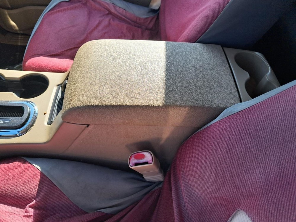 EXPLORER 2008 Glove Box 4784341