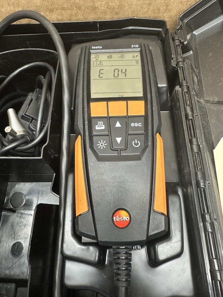 Testo 310 Residential Combustion Analyzer kit no printer