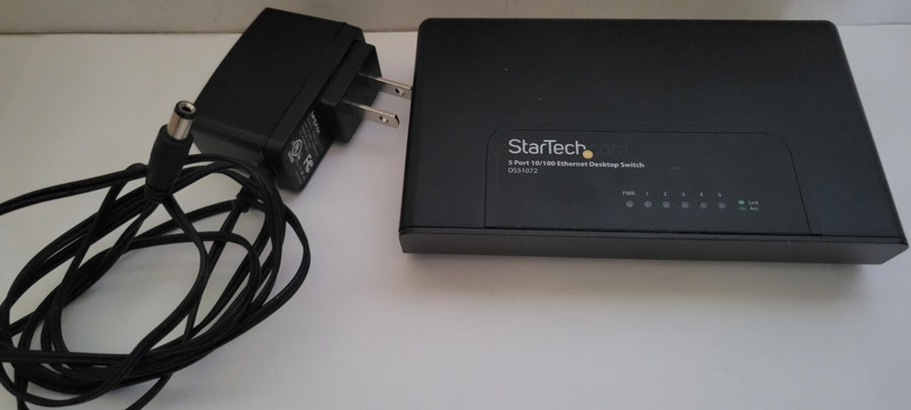 STARTECH DS51072 5 Port 10/100 Ethernet Switch