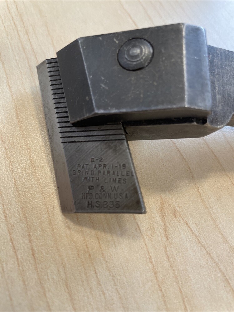 Pratt & Whitney Tool Holder No.2 E-3 Grind Parallel With Lines HS-335