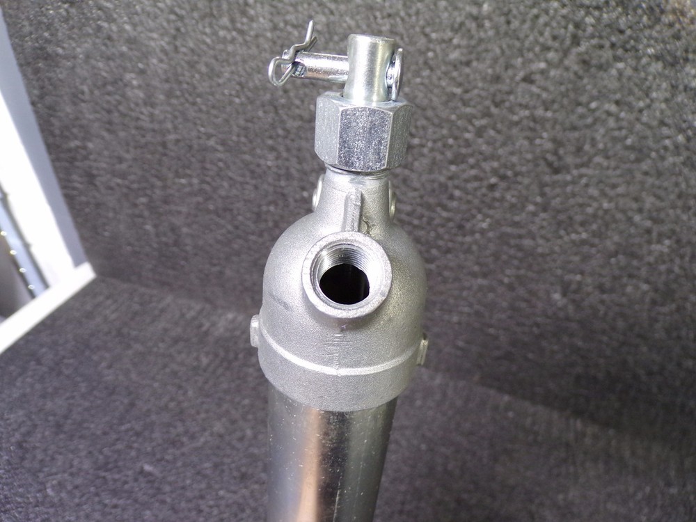 LINCOLN LEVER ACTION BARREL PUMP (K)