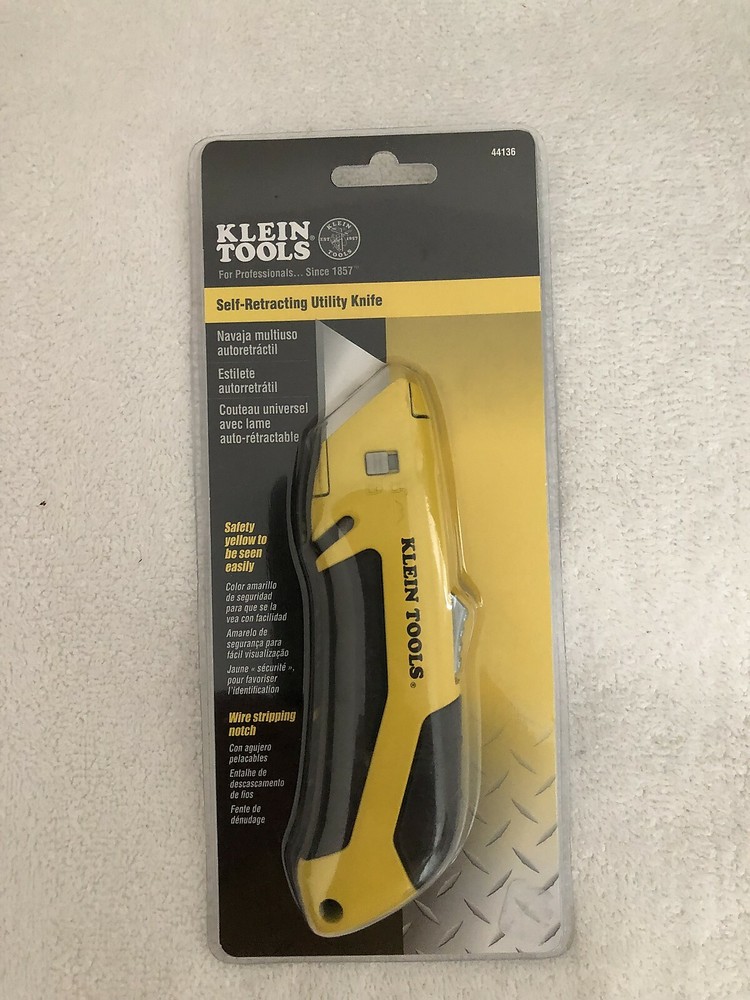 NEW KLEIN TOOLS SELF-RETRACTING UTILITY KNIFE #44136