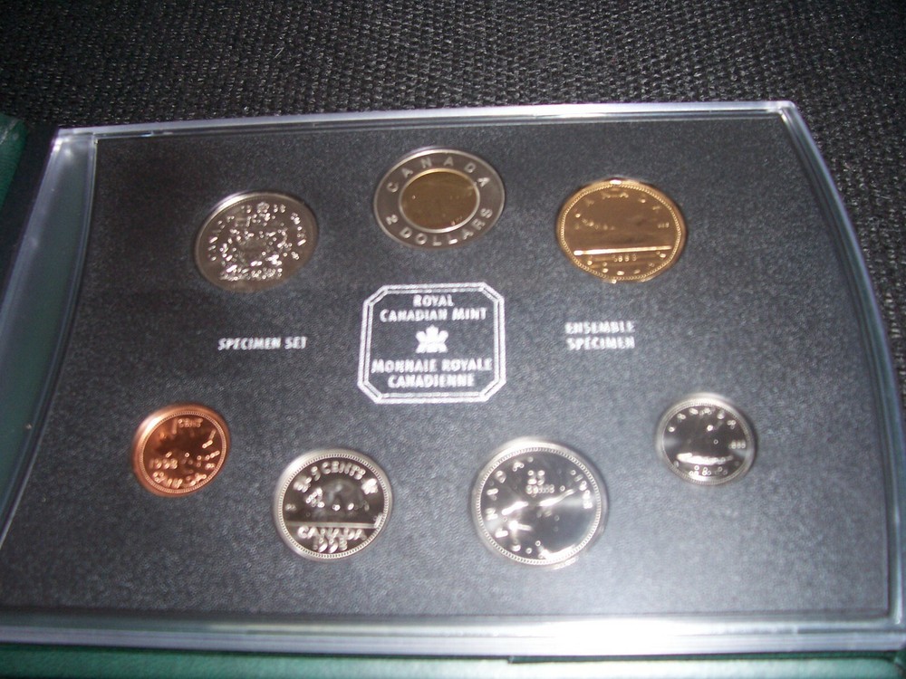 "Specimen Sets" 1999,2000 Old Design,2000 New Design & 2001 (4 Sets)