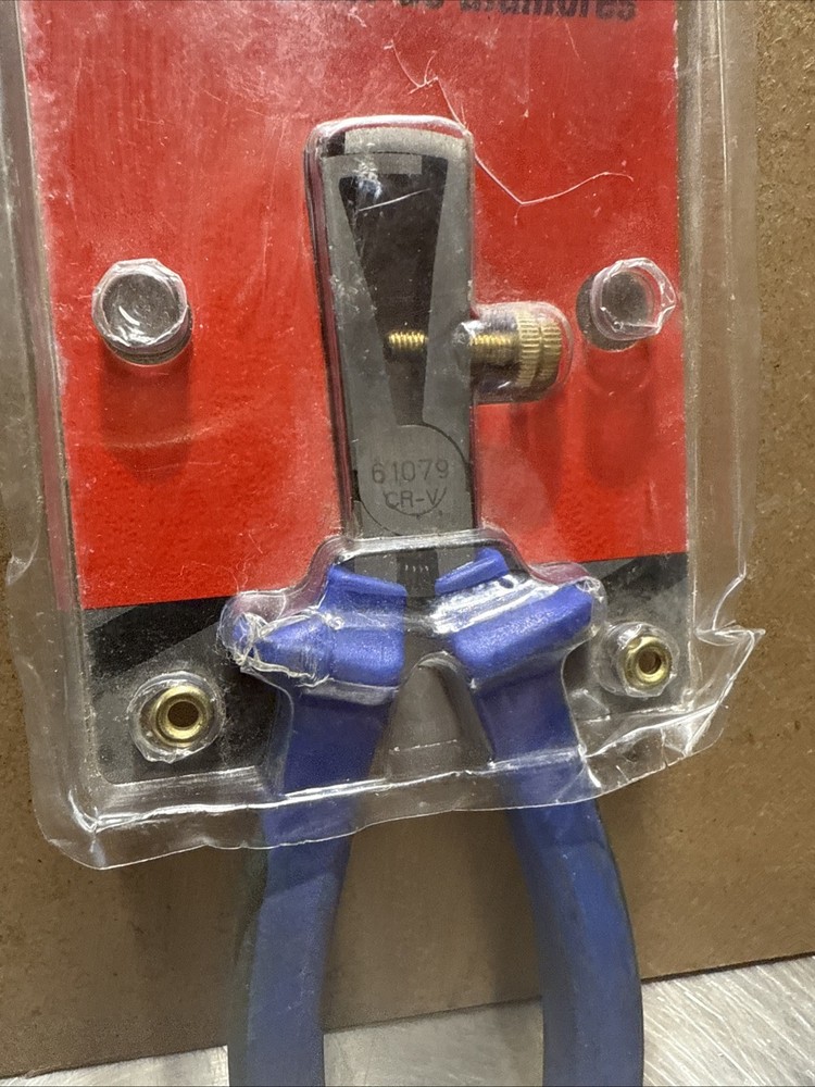 KD 61075 Wire Stripper