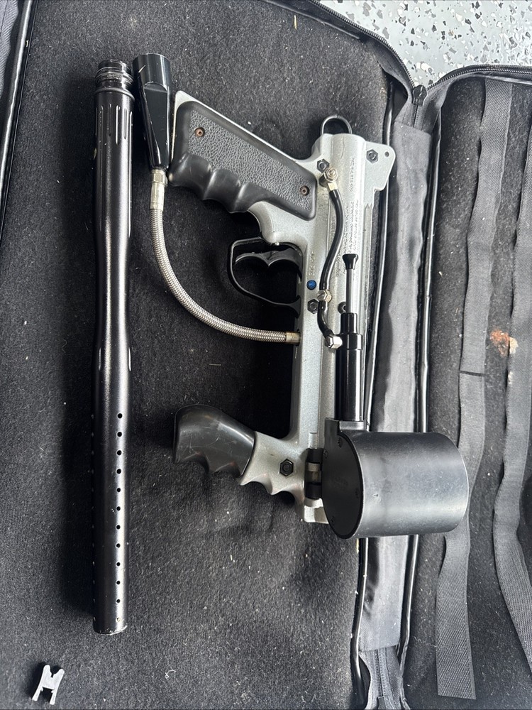 Tippmann Classic Model 98 Paintball Gun With Response Trigger And A5 Loader