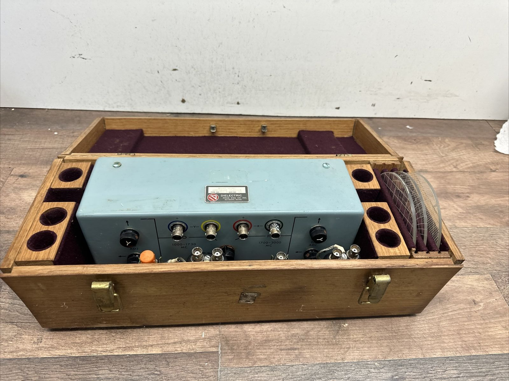 Dielectric Smith Chart Impedance Plotter 2000P