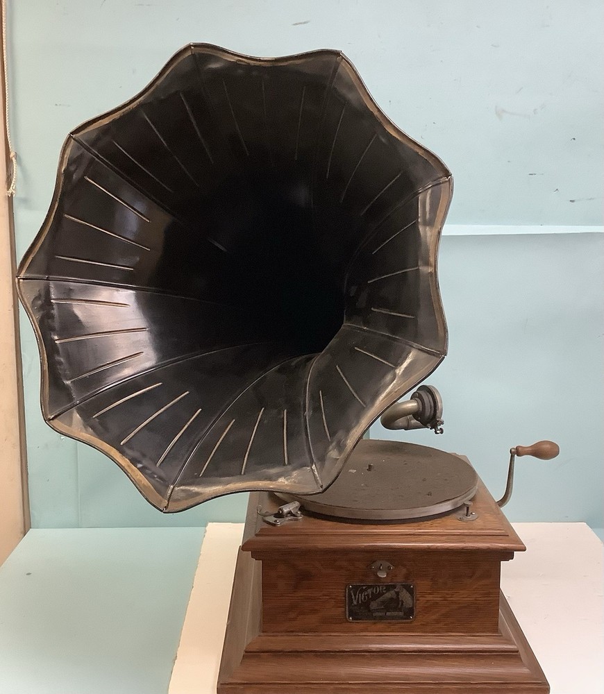 Victor Talking Machine Record Player Type VTC II 6709A