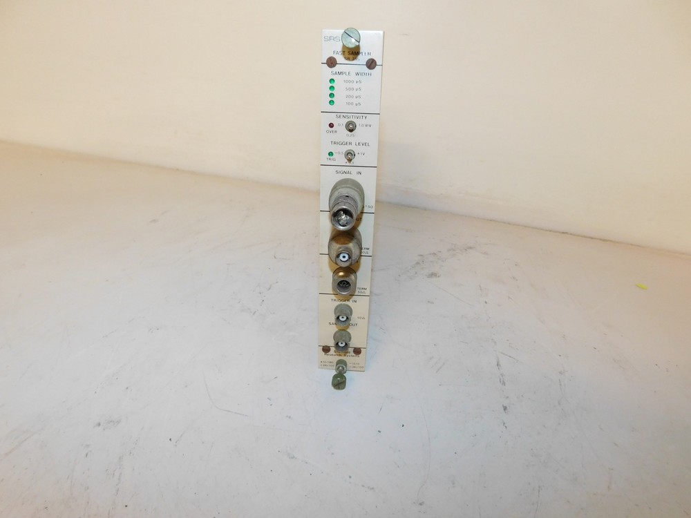 STANFORD RESEARCH MODEL SR255 FAST SAMPLER (JCC67)