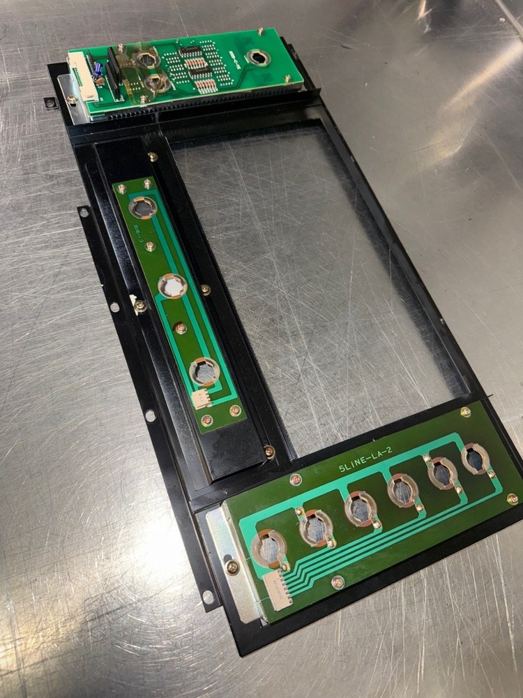 CDS Universal Glass Frame Slot Machine Part – Untested