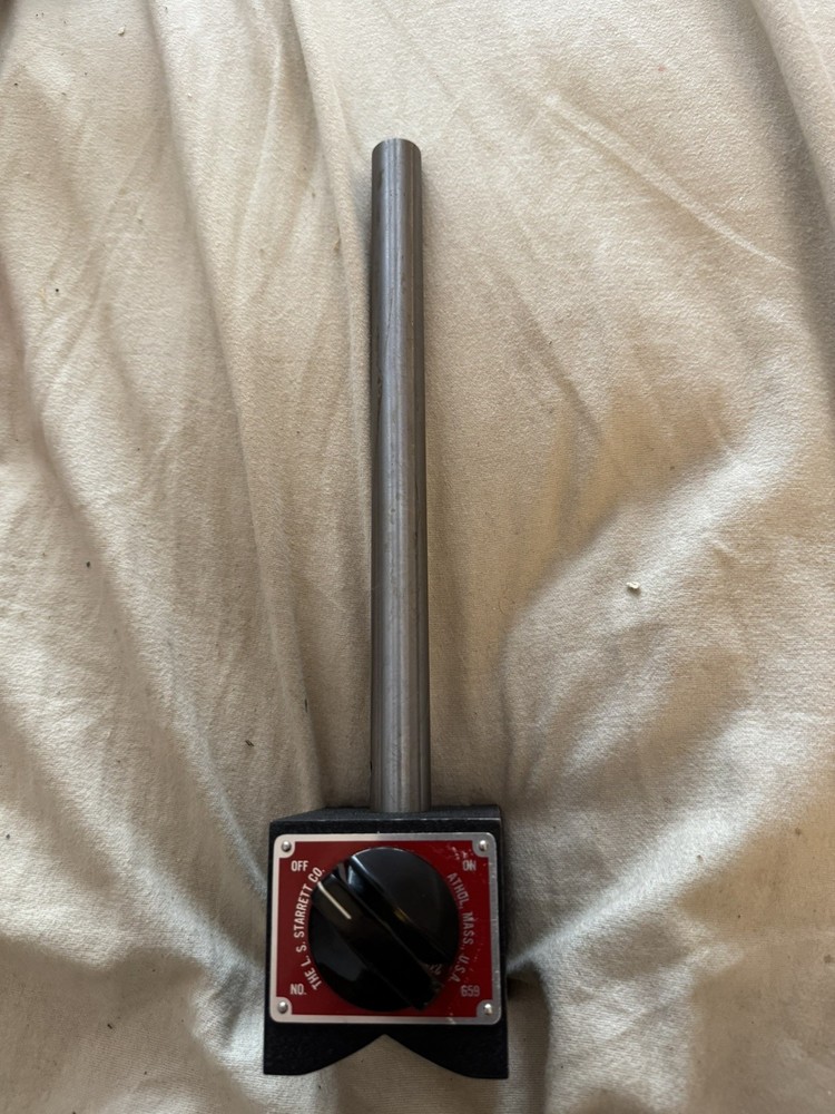 Starrett 659 Magnetic Base with Upright Rod, NEW