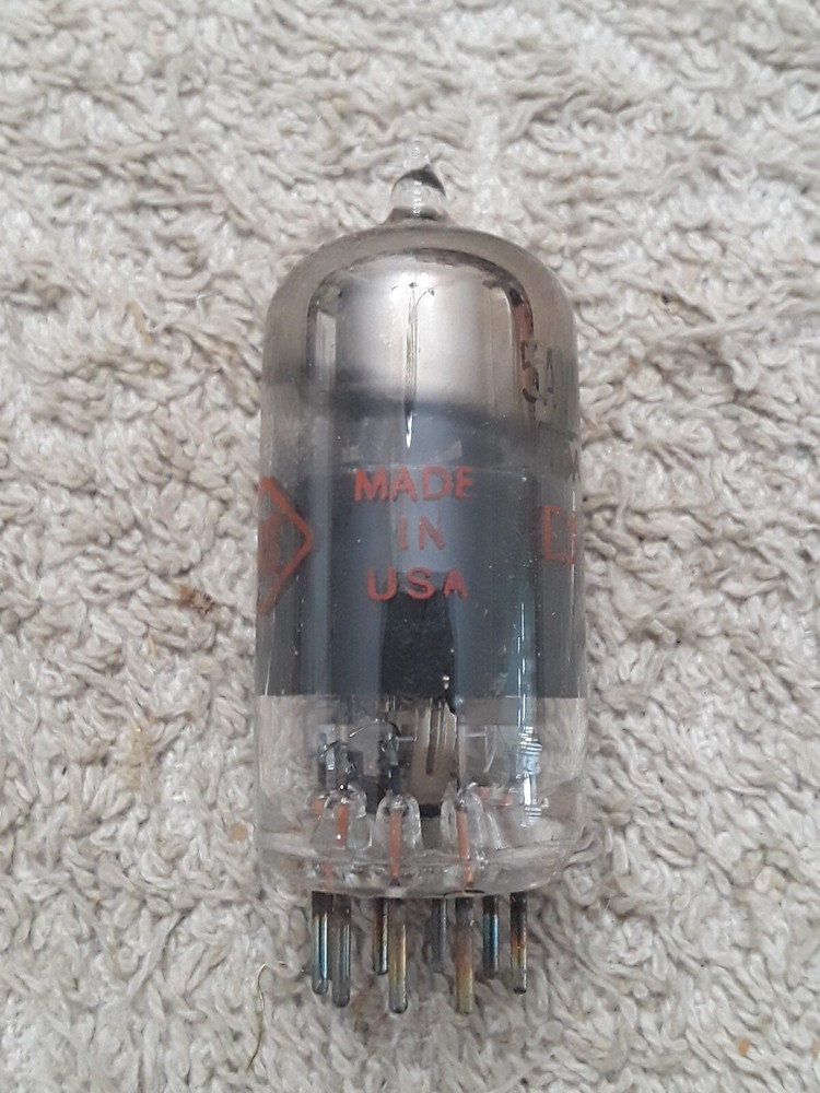 NOS CBS 5AV8 Vacuum tube