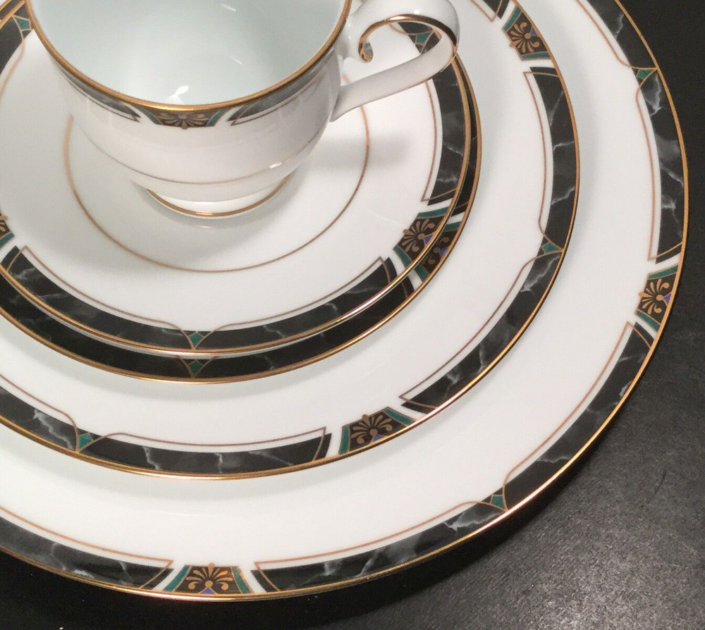 Noritake - Kipling - 5 Piece Place Setting - Dinner Salad Bread Saucer Cup 4141