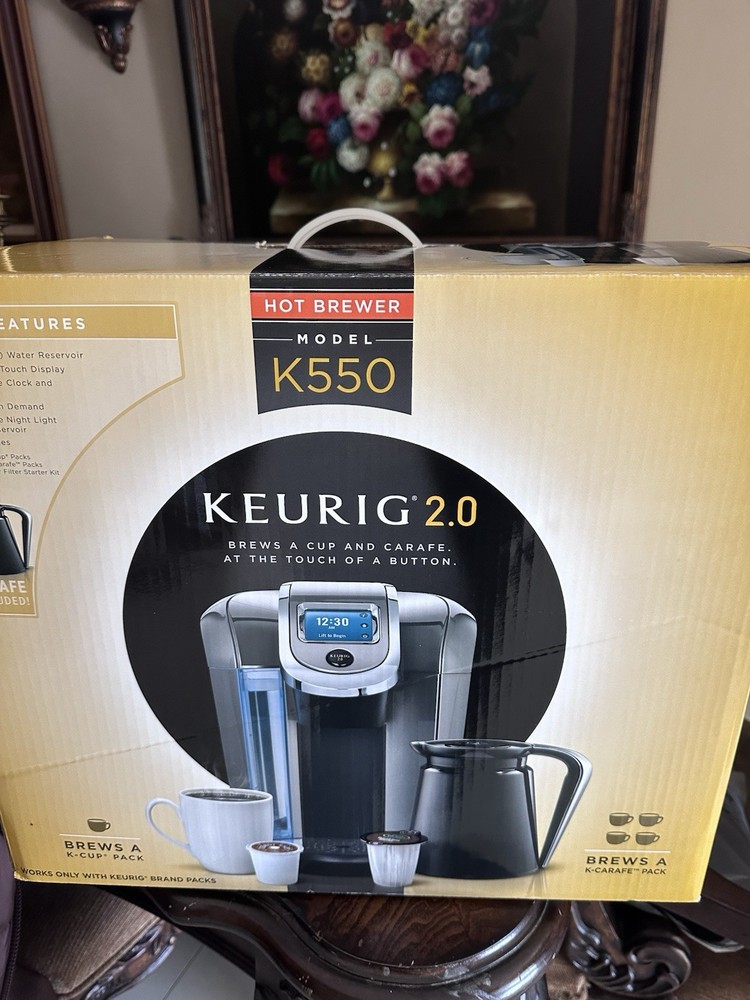 Keurig 2.0 K550 Digital Coffee Maker Touchscreen Silver