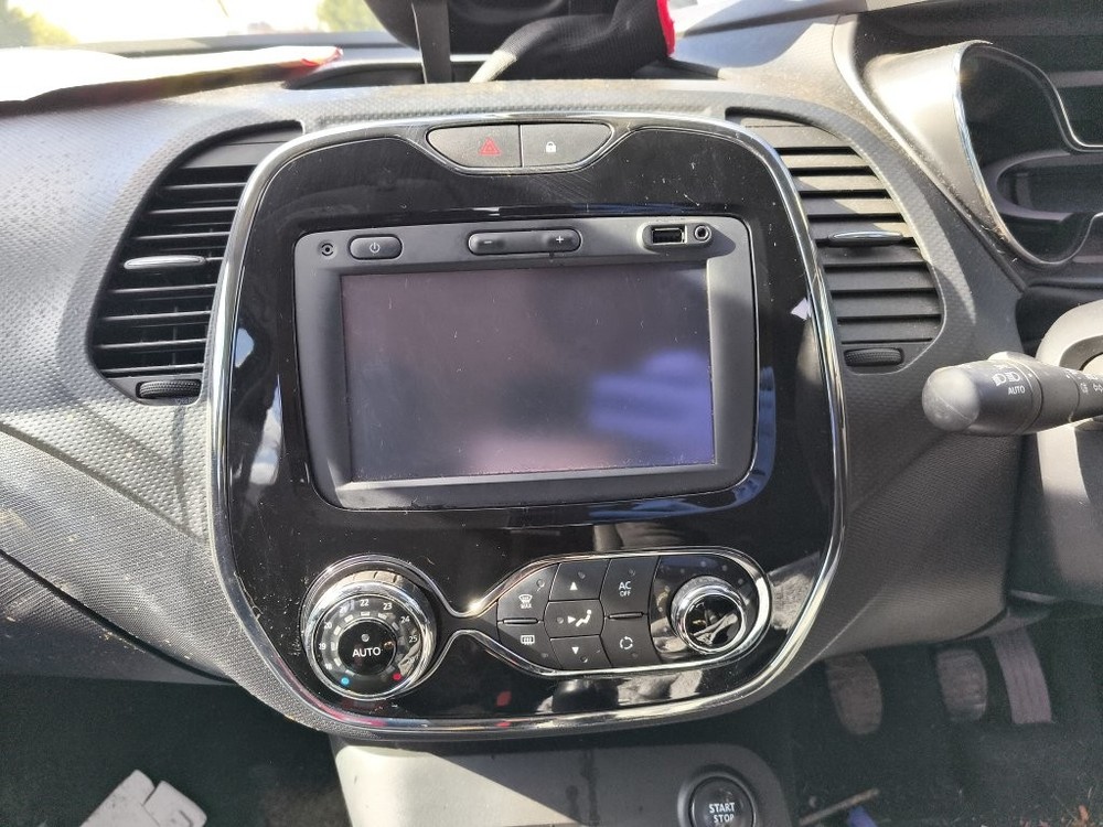 RENAULT CAPTUR 2013-2019 CD HEAD UNIT