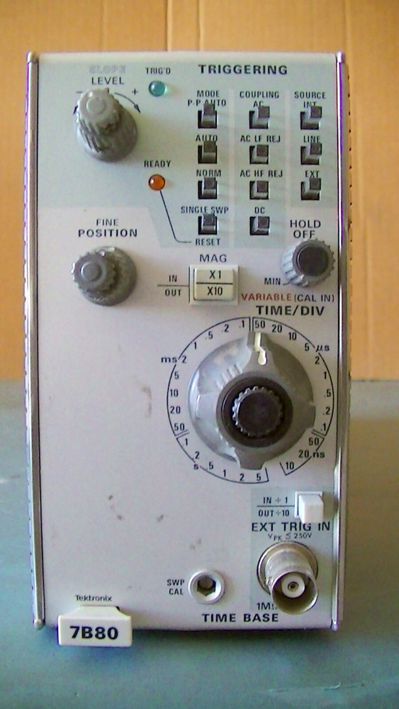 TEKTRONIX 7B80 TIME BASE PLUG-IN MODULE
