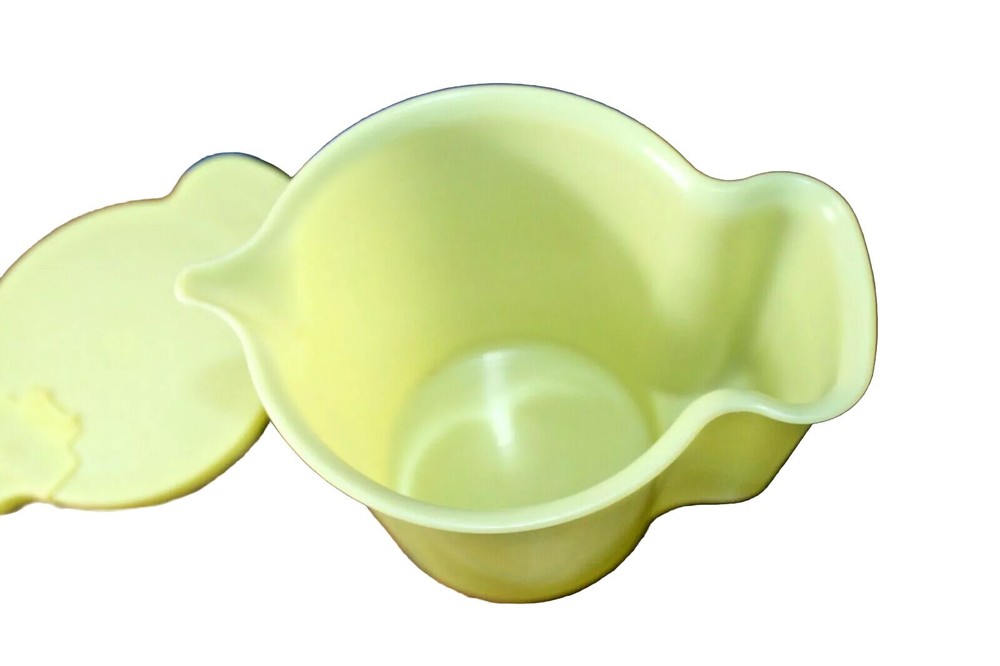 1950s Tupperware 131 1 Qt Creamer Pitcher Lemon Yellow