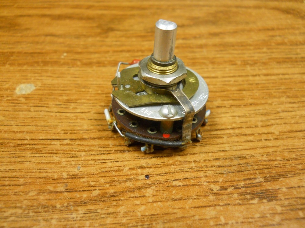 COLLINS 30L-1 meter switch