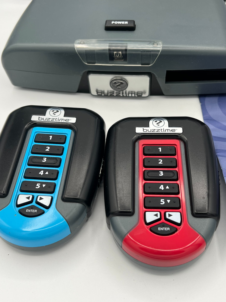 Vintage Buzztime Home Trivia System Plug N Play System Electronic Interactive