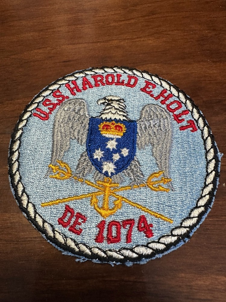 Vintage US Navy USS Harold E. Holt DE-1074 Ship Patch
