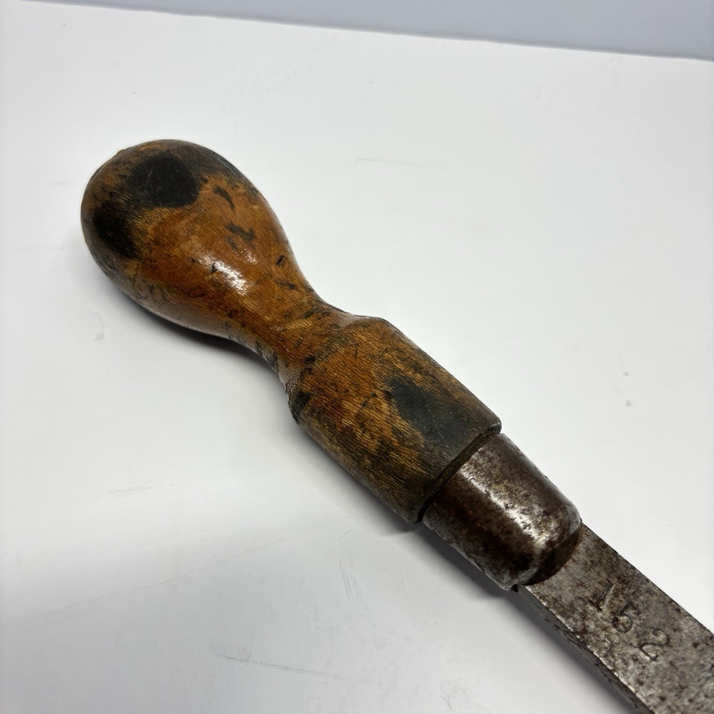 Screwdriver EXTRA LARGE 16" Vintage Flat Head Driver 152 / 153