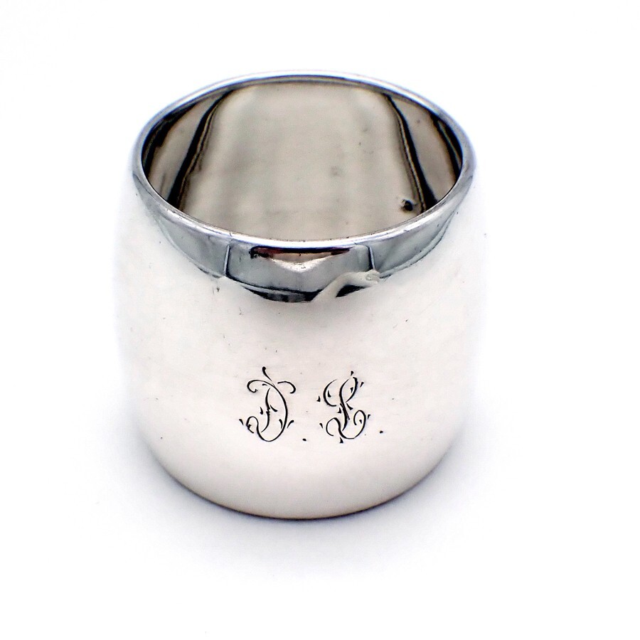 Plain Napkin Ring Sterling Silver Mono DL