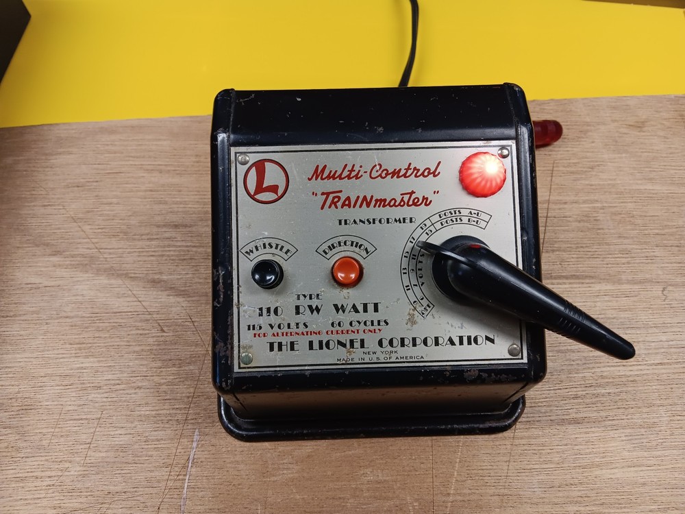 Working Lionel Multi-Control TRAINmaster Transformer Type RW 110 Watts