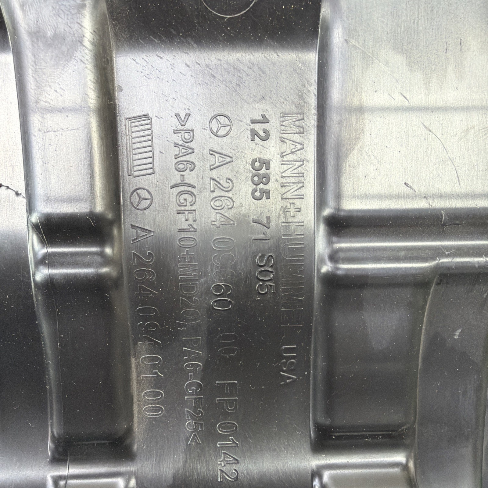 2020-2023 MERCEDES C E GLC GLE 2.0 ENGINE AIR CLEANER FILTER BOX OEM A2640906000