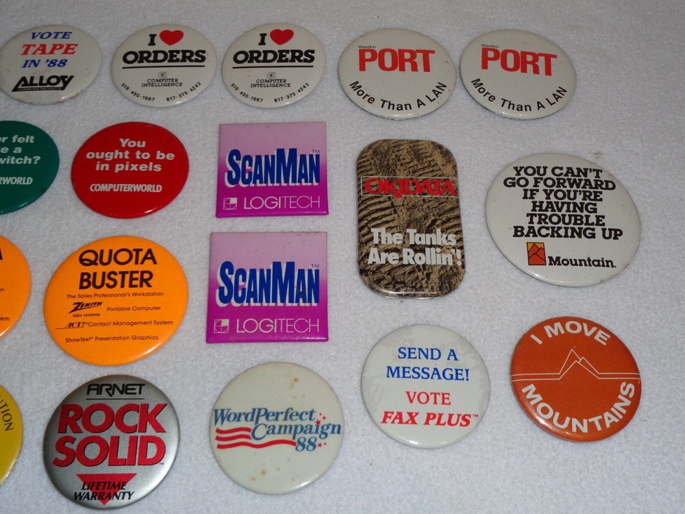 Computer Vintage Pinback Button Lot Computerworld Okidata Zenith Theos (18)