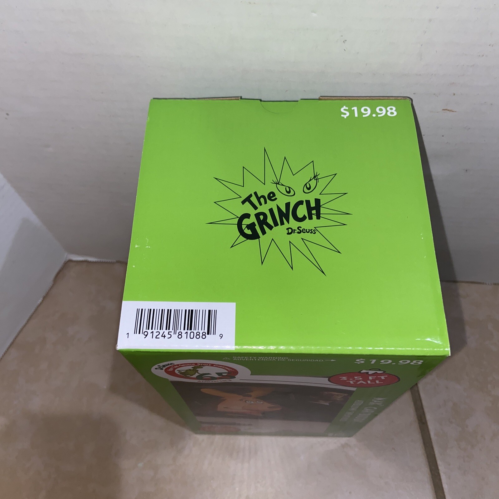 MAX CAR BUDDY AIRBLOWN INFLATABLE 3.5 FT. TALL 65TH ANNIVERSARY New Grinch Auto