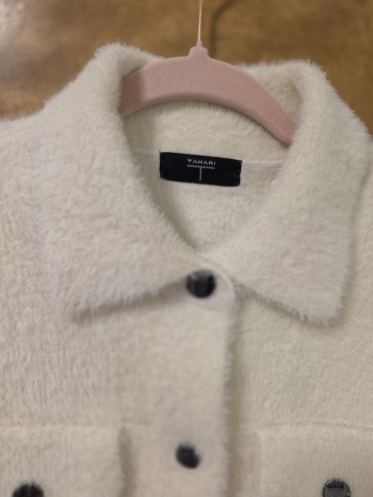 TAHARI Cream White Teddy Bear Shacket Size Small Euc